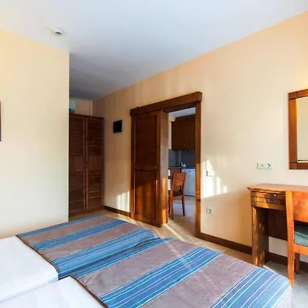 Lägenhet Sleeps 4, Family-friendly - Awz 305 *